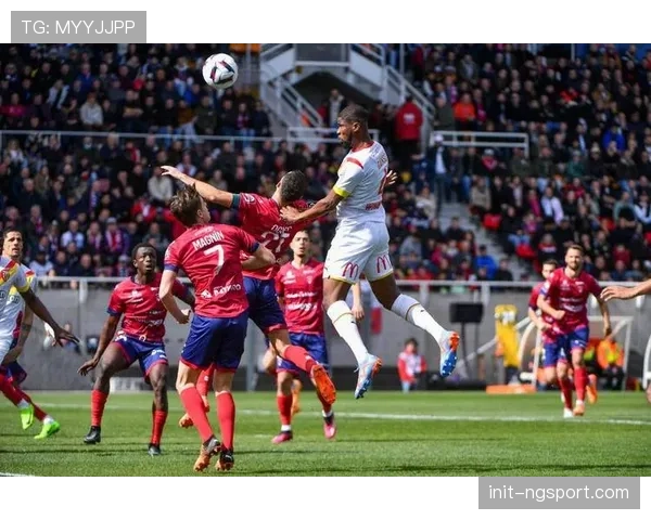 战术板:法兰克福如何应对波鸿的高空球优势